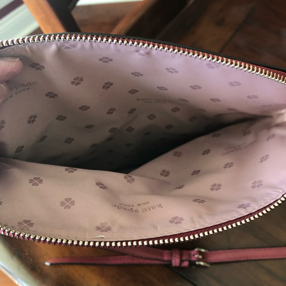 Kate Spade Crossbody - Picture 4 of 9
